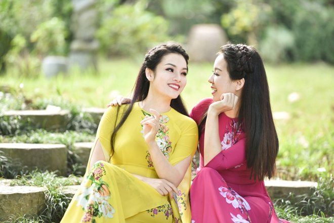 Sao mai Tân Nhàn và Thu Hà làm MV ‘Hai quê’ sau 15 năm tình bạn
